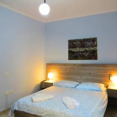 Viol'house - Balcony 2 Persons * Vlore